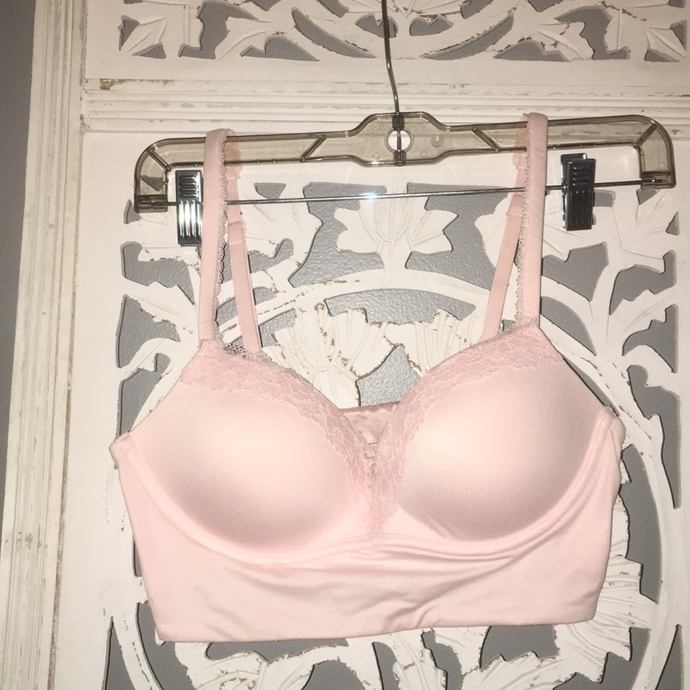 VS Baby Pink Bra